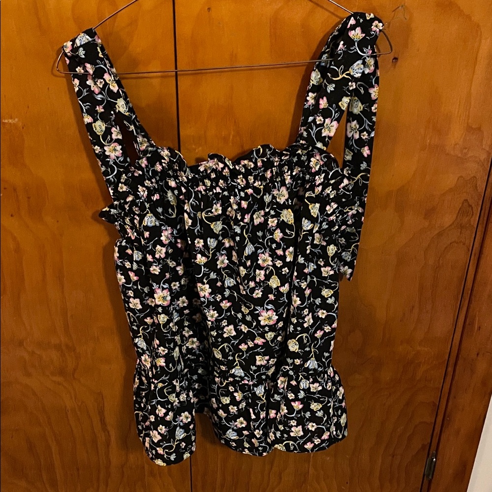 Who What Wear Black Floral Print Tank Top